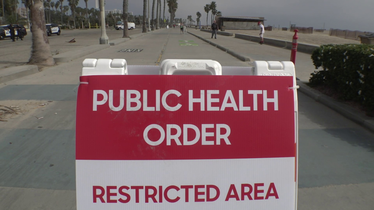 Santa Monica beaches remain closed during heatwave amid COVID-19 crisis