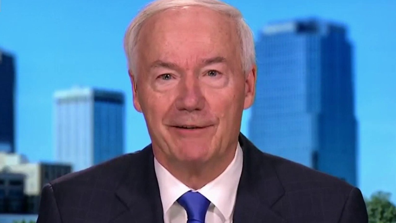 Biden doesn't have a message that sells: Arkansas governor Asa Hutchinson