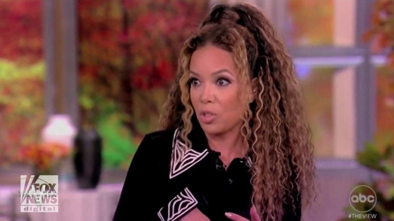 'The View' hosts claim Republican Party is 'out of step with the country'