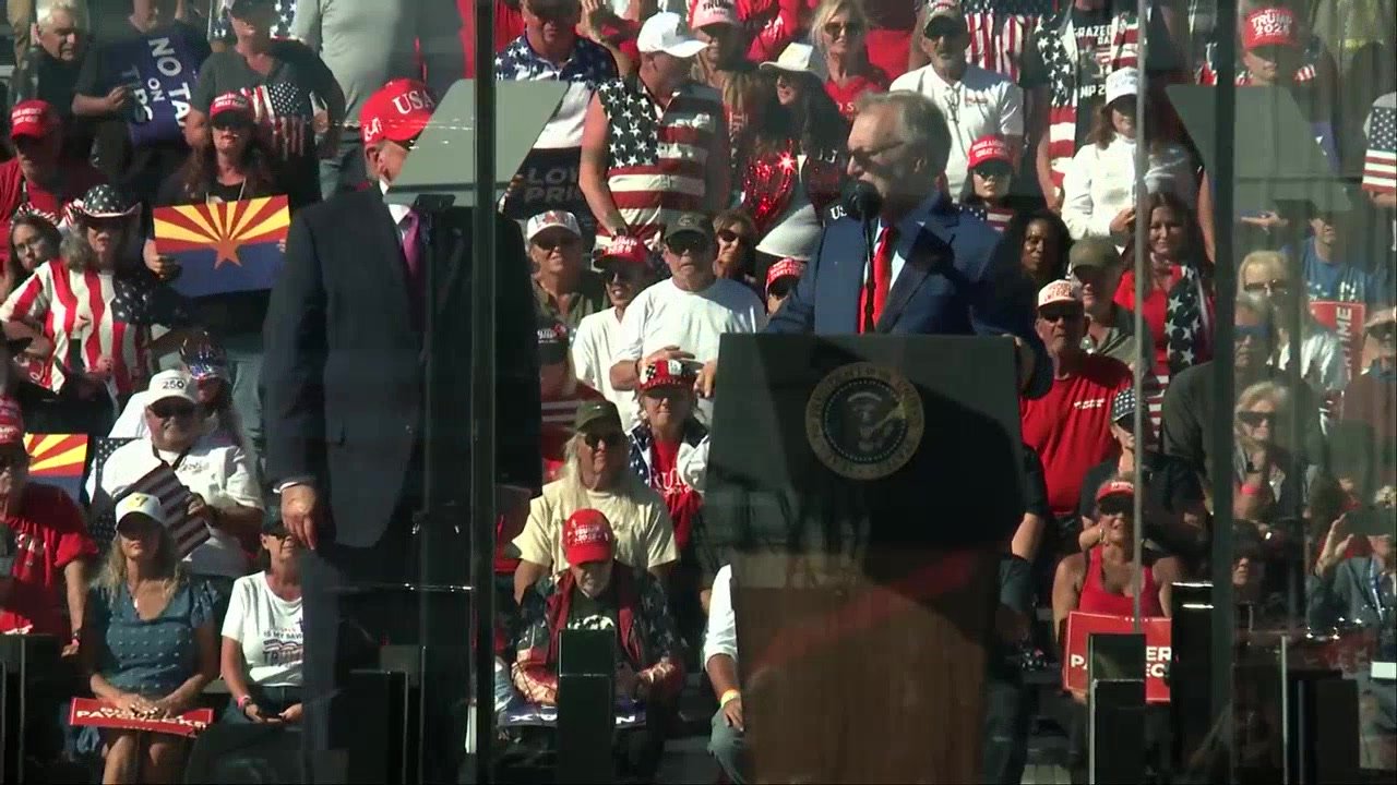 Trump calls Arizona gubernatorial candidate Andy Biggs onstage during midterm rally