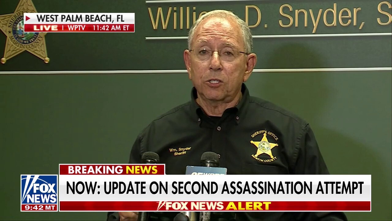 Florida sheriff touted civilian who saw Trump assassination suspect, photographed him