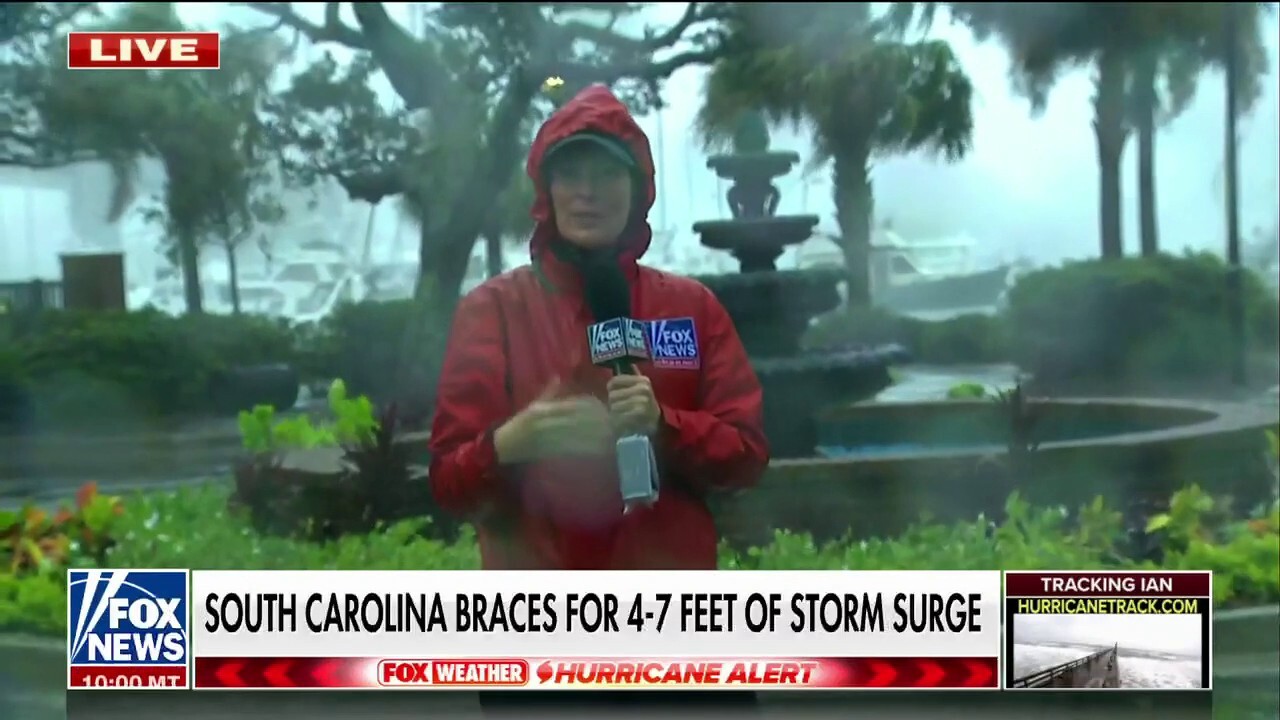 South Carolina prepares for Hurricane Ian