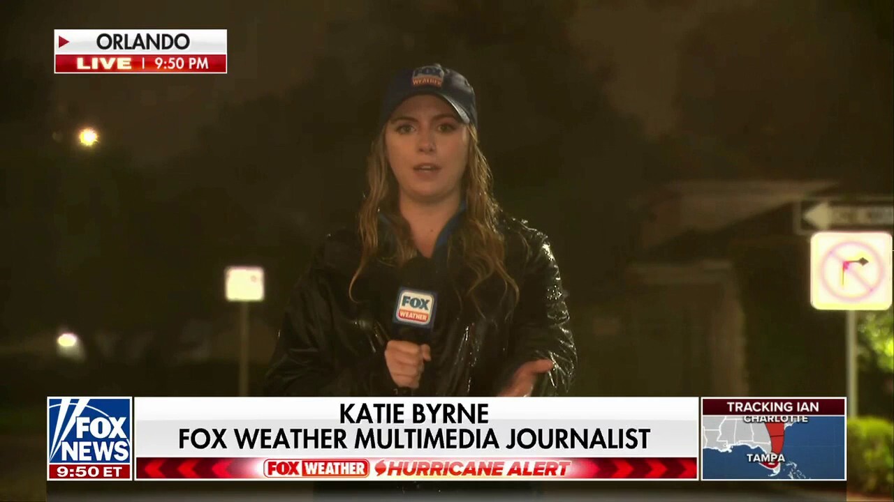 FOX Weather reports from Orlando, Florida amid Hurricane Ian