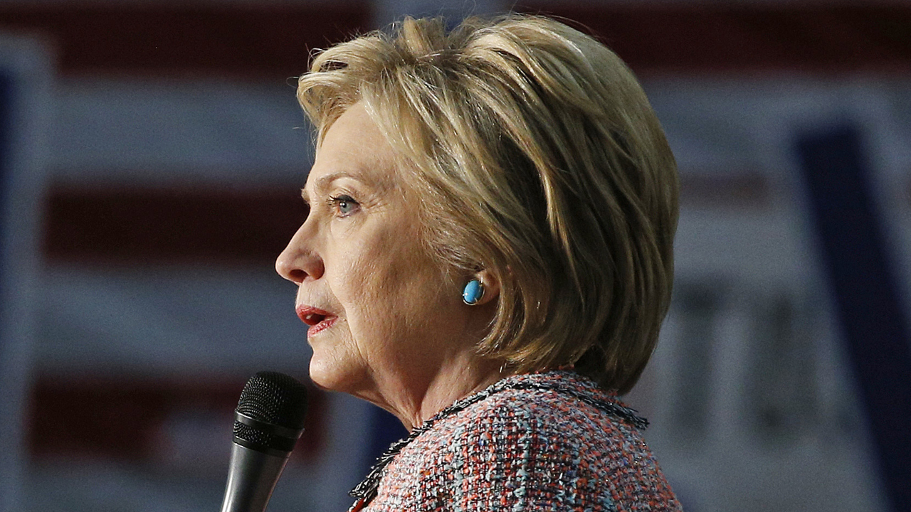 How will email revelation affect Clinton's White House run?