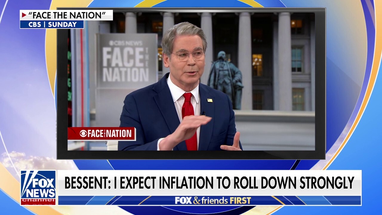 White House expects inflation to 'roll down strongly'