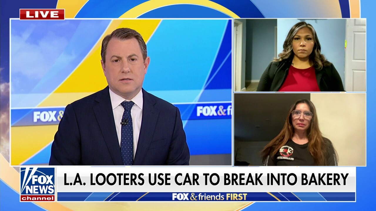 Looters in Los Angeles crash car into bakery during break-in
