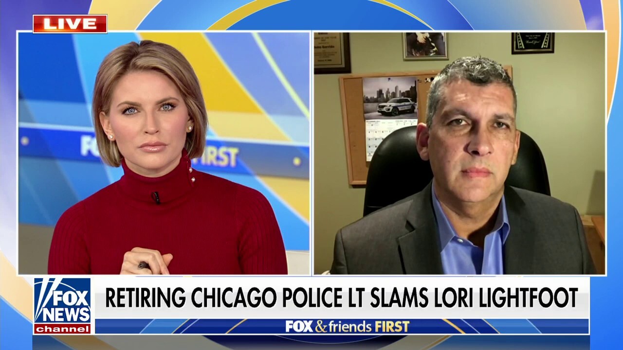 Former Chicago cop blasts 'tone deaf' Lori Lightfoot: 'She has no idea what's really going on'