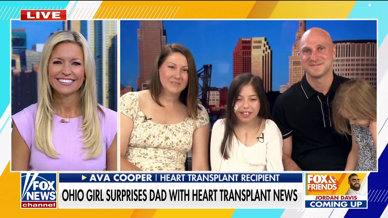Ava Cooper, an 11-year-old heart transplant recipient, and her family discuss their initial reactions to the news, and life since the procedure took place on 'Fox & Friends.'