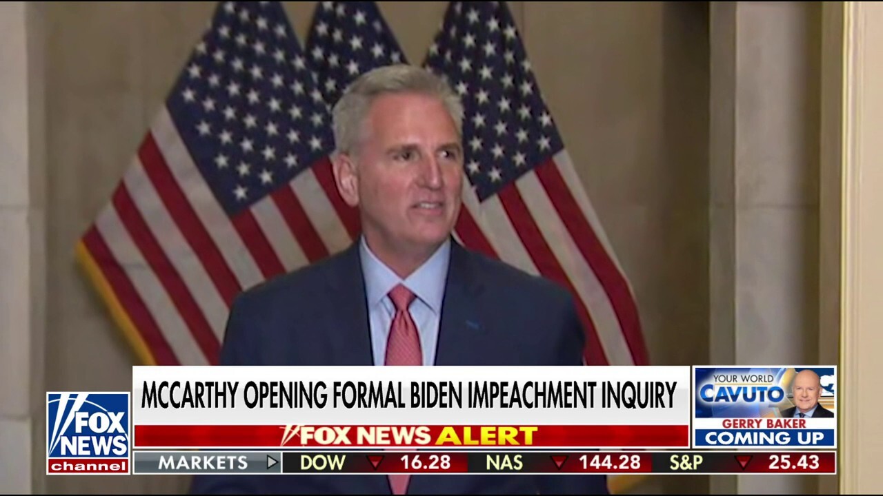  McCarthy opens formal Biden impeachment inquiry
