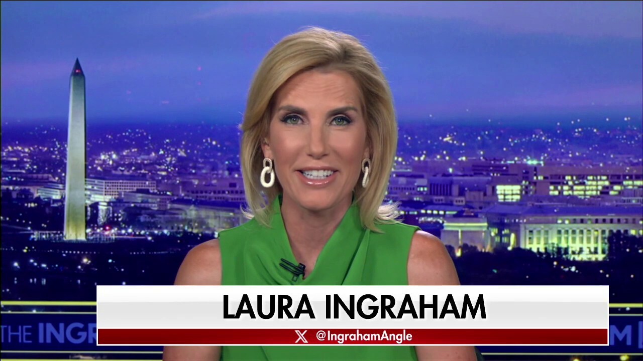 Водещата на Fox News Лора Инграхам спекулира че ако бившият