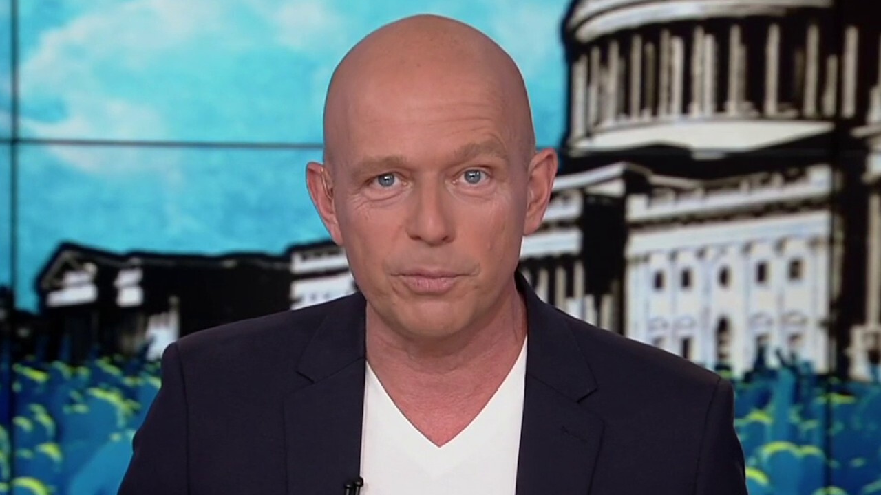 Steve Hilton on the extreme policy differences between President Trump and Bernie Sanders