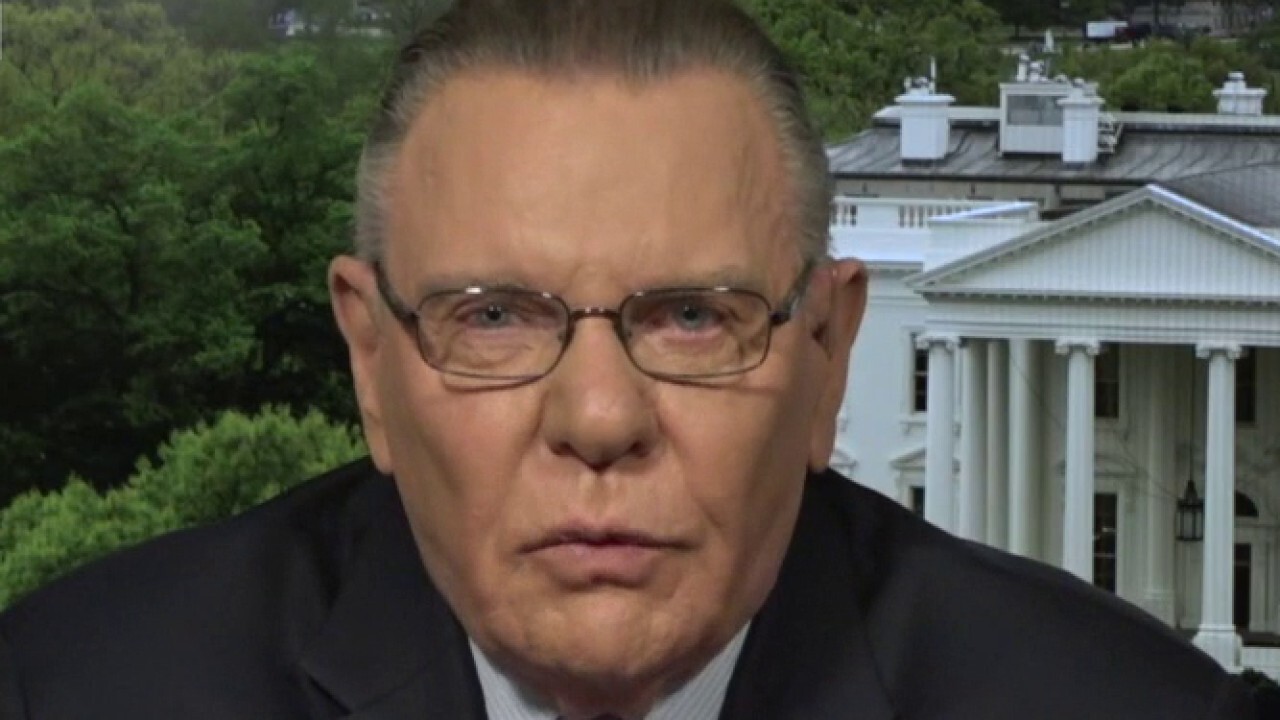 Gen. Jack Keane on US withdrawing over 2K troops from Iraq