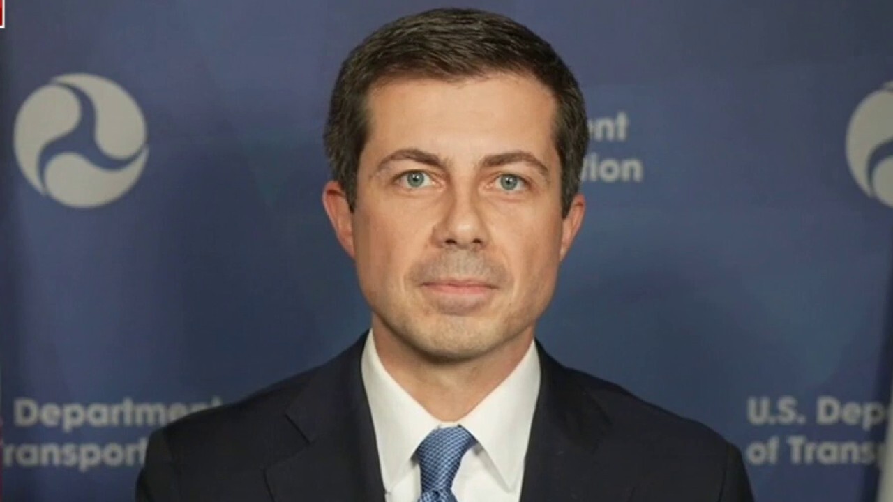 Buttigieg defends Biden's plan to solve supply chain issues: A lot must 'go right'
