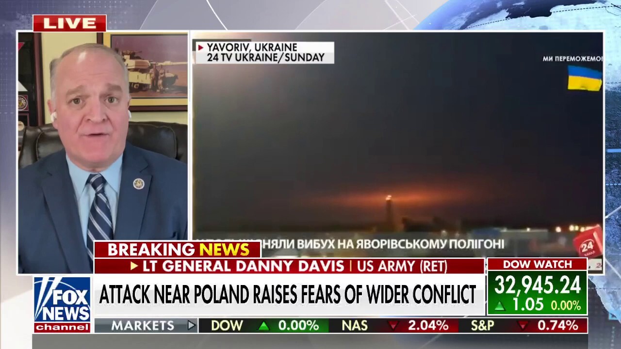 Russian strike near Polish border is a ‘gamble’: Lt. Col. Danny Davis ...