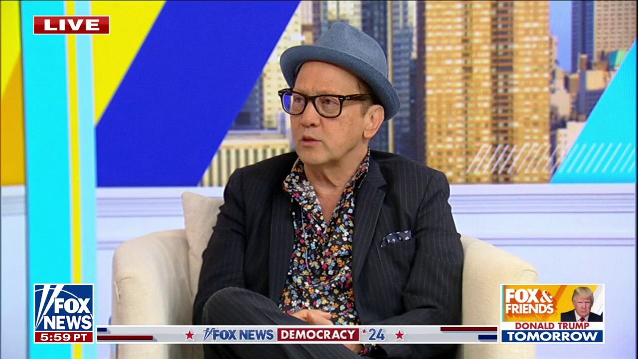 Rob Schneider expects RFK Jr. to back Trump: Democrats 'squished democracy'