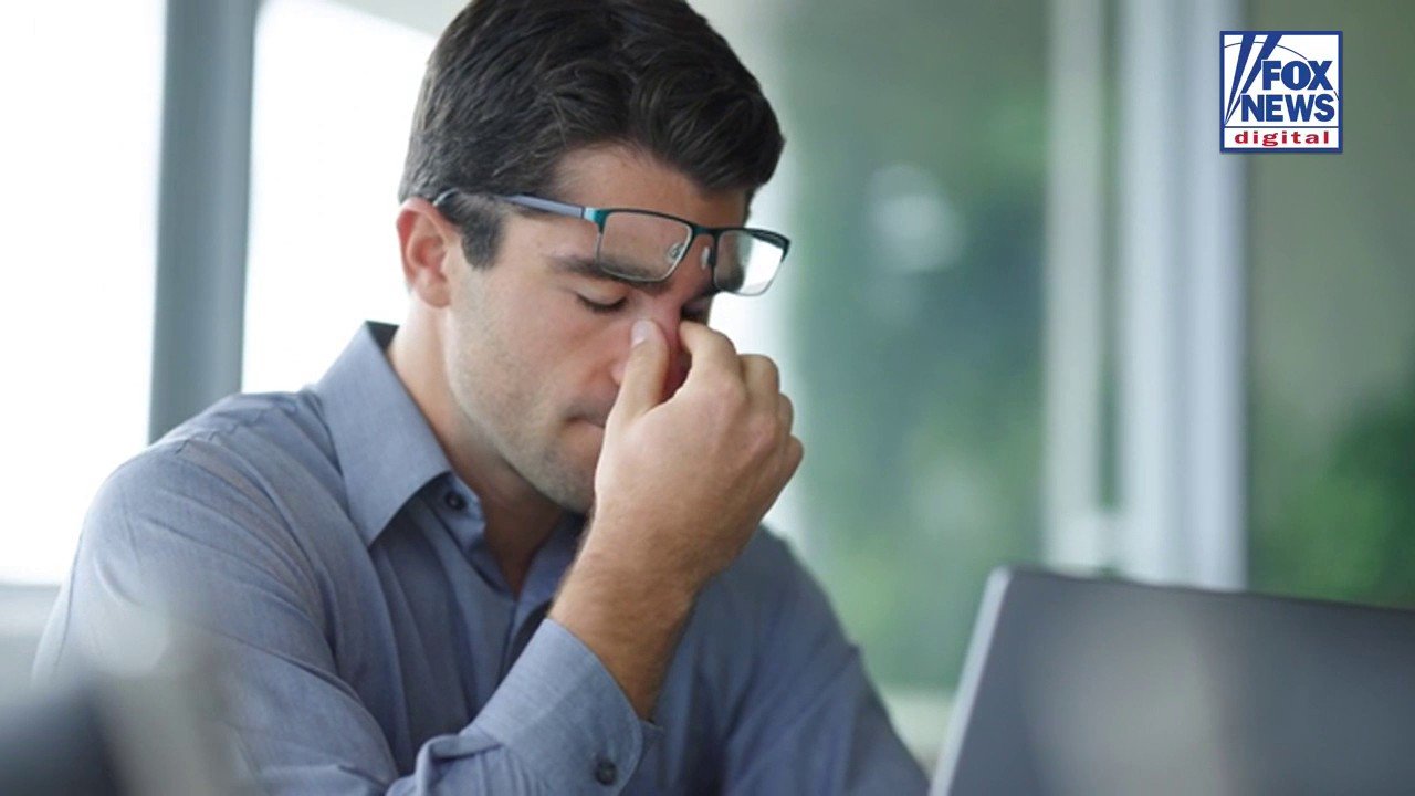Neurologist warns constant information overload may be taking a hidden toll on your body
