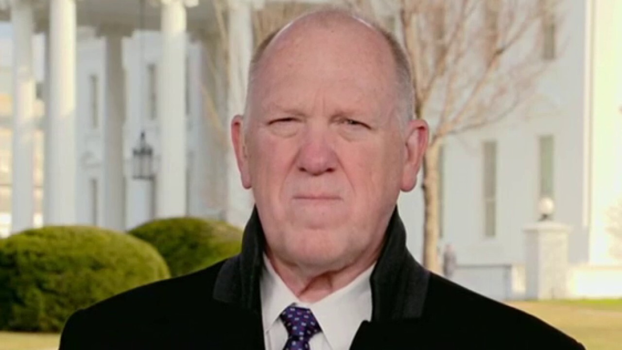 ‘Border czar’ Tom Homan: Billions are being given to people who aren't supposed to be in the US