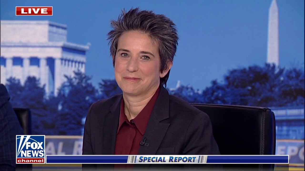 Chris Christie would like to make the 2024 race about character: Amy Walter