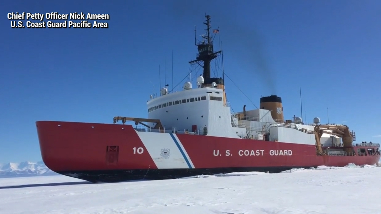USCG Polar Star icebreaker in action