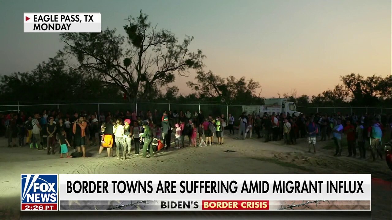 Border towns overwhelmed as crossings continue to surge