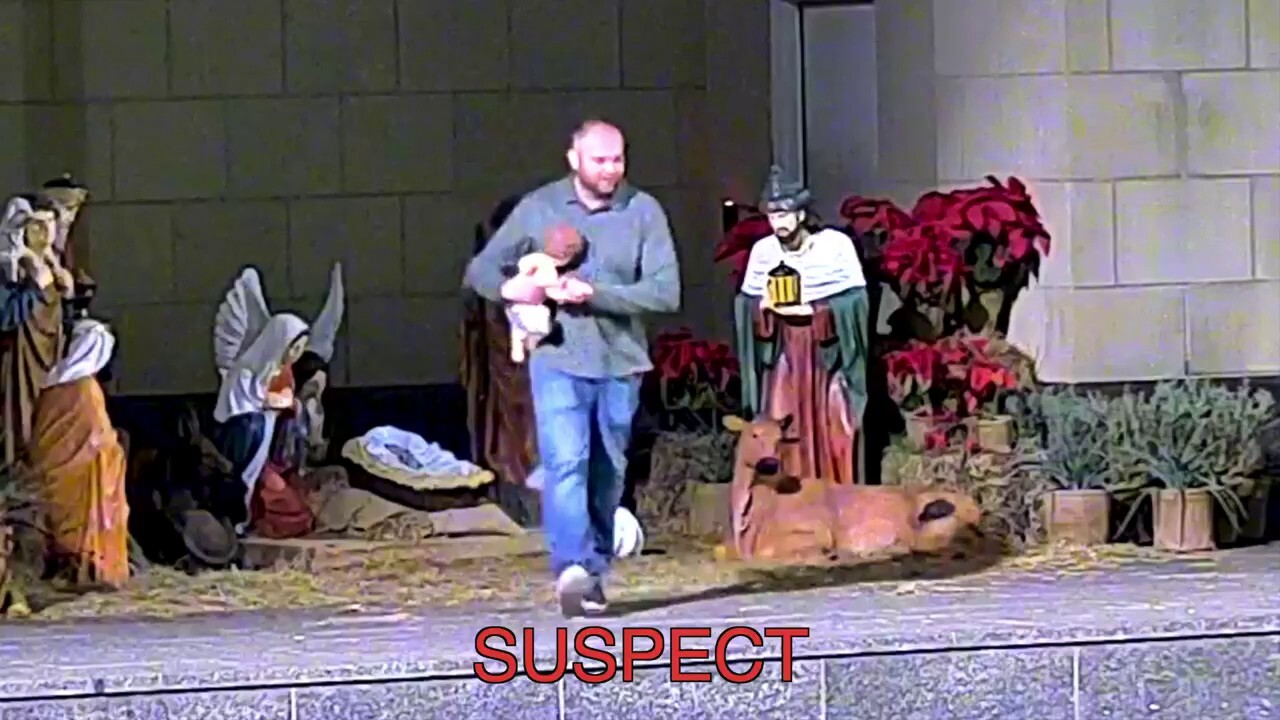 Texas police release video of man stealing baby Jesus from nativity scene