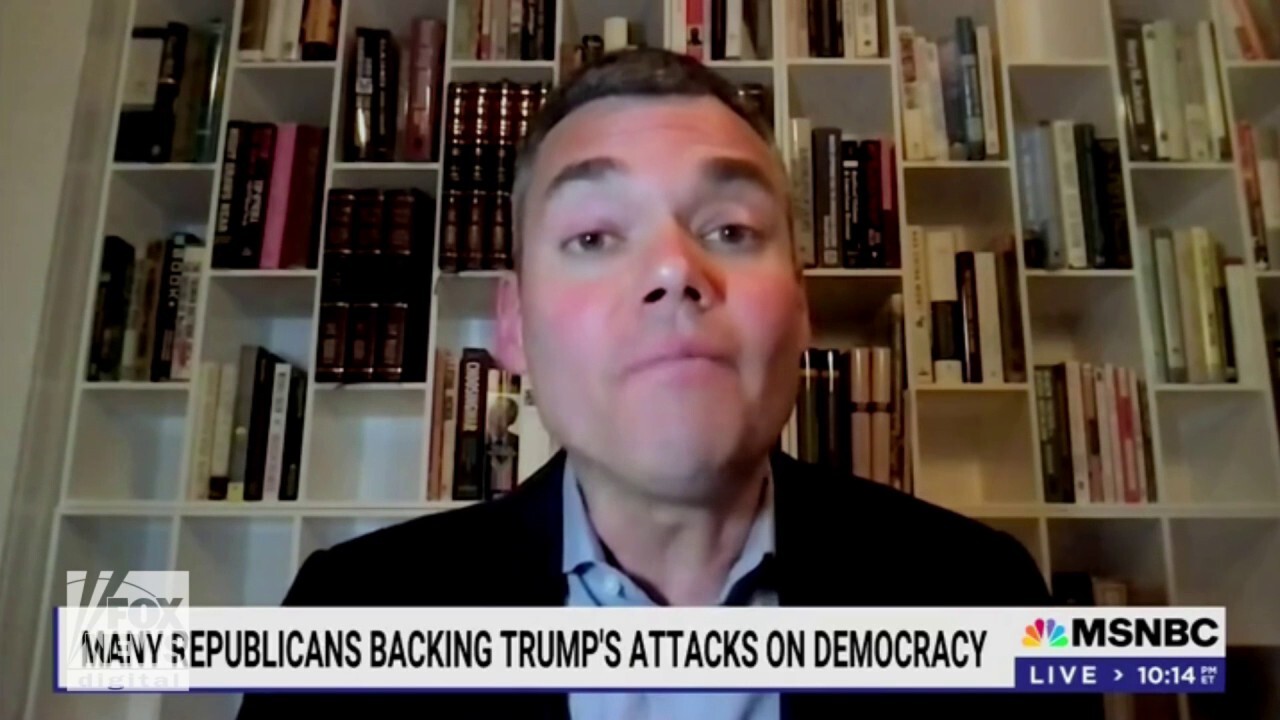 MSNBC panel tells Lawrence O'Donnell journalists 'can't be neutral' while Trump is trying to 'destroy democracy'