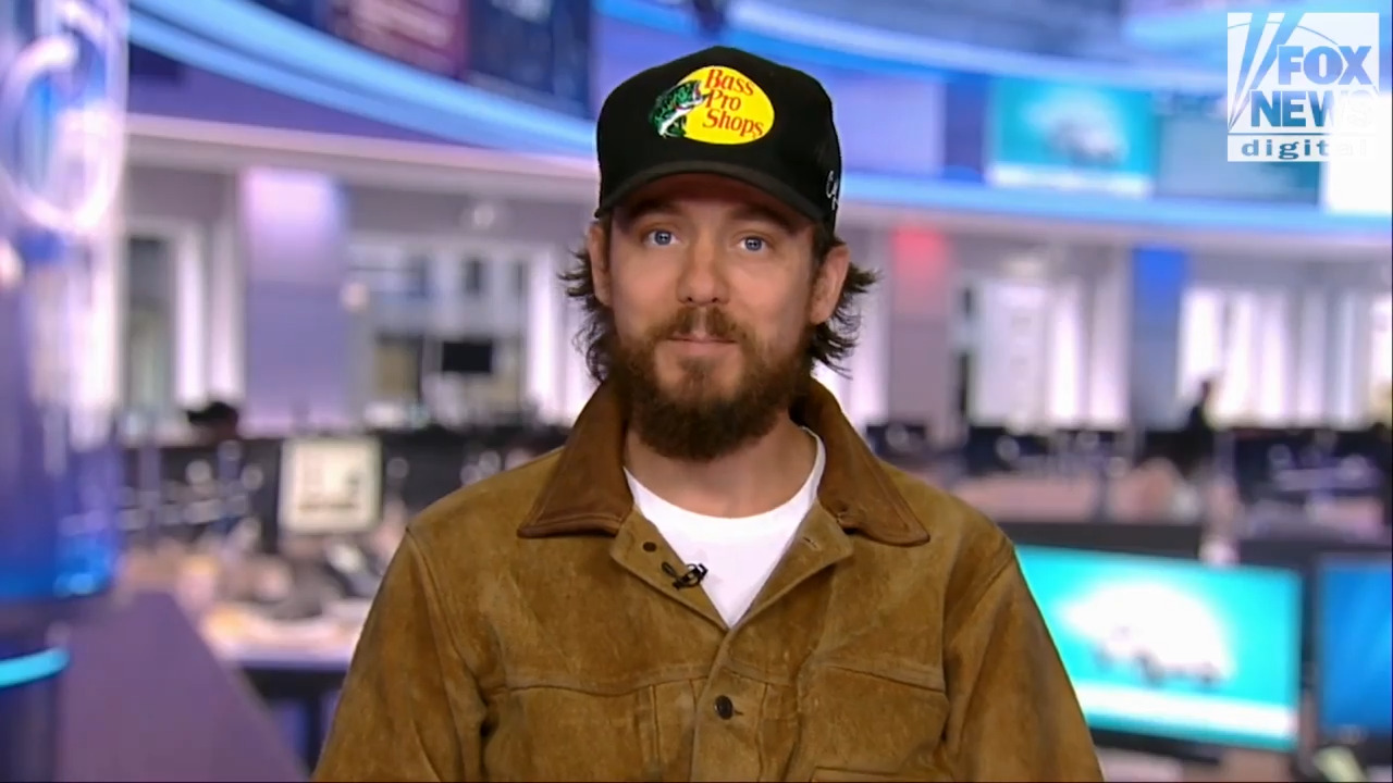 Country star Chris Janson on friendship with Trump supporter Kid Rock