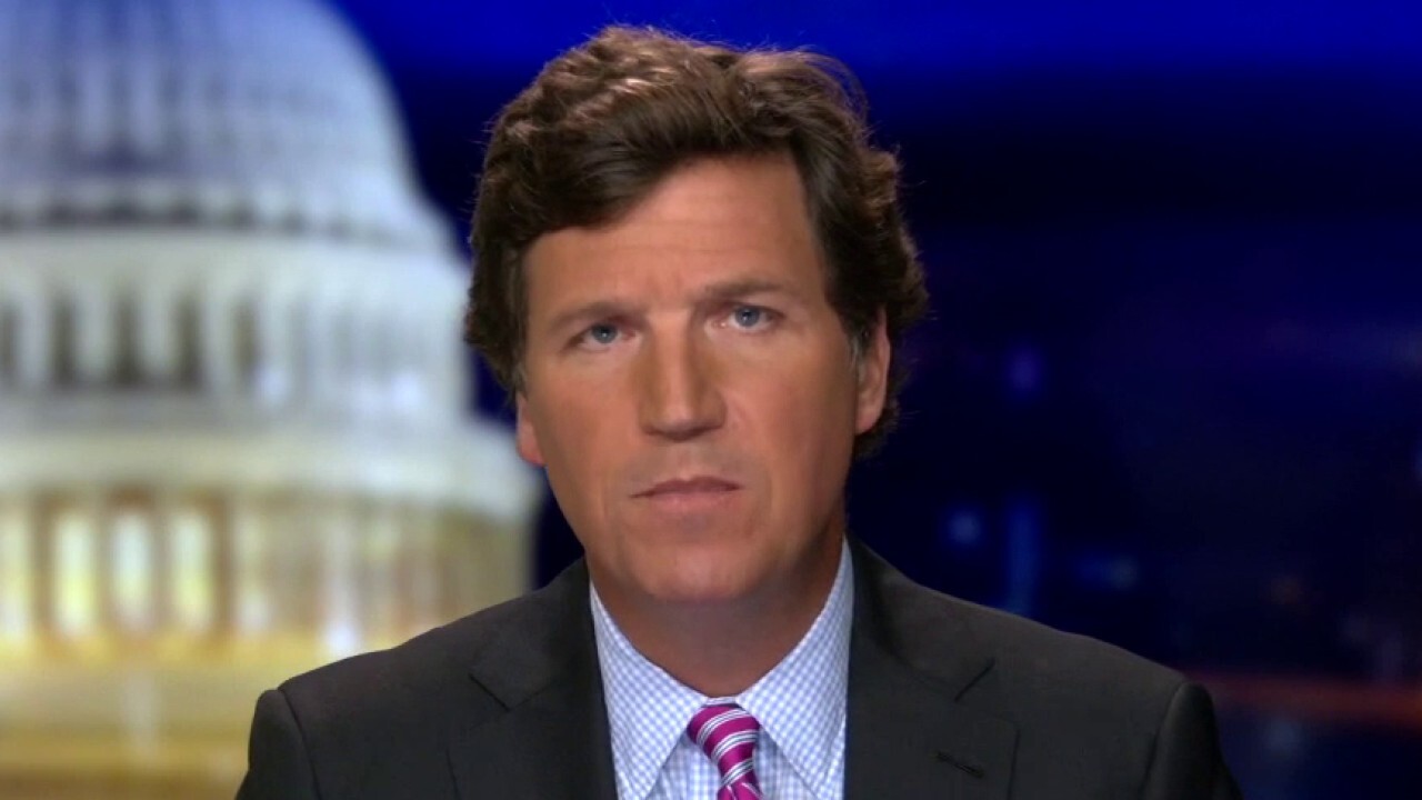 Tucker: Left's 'disinformation' campaign is destroying America