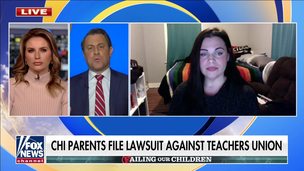 Chicago mother on parents suing teachers union over walkout: 'It needed to be done'