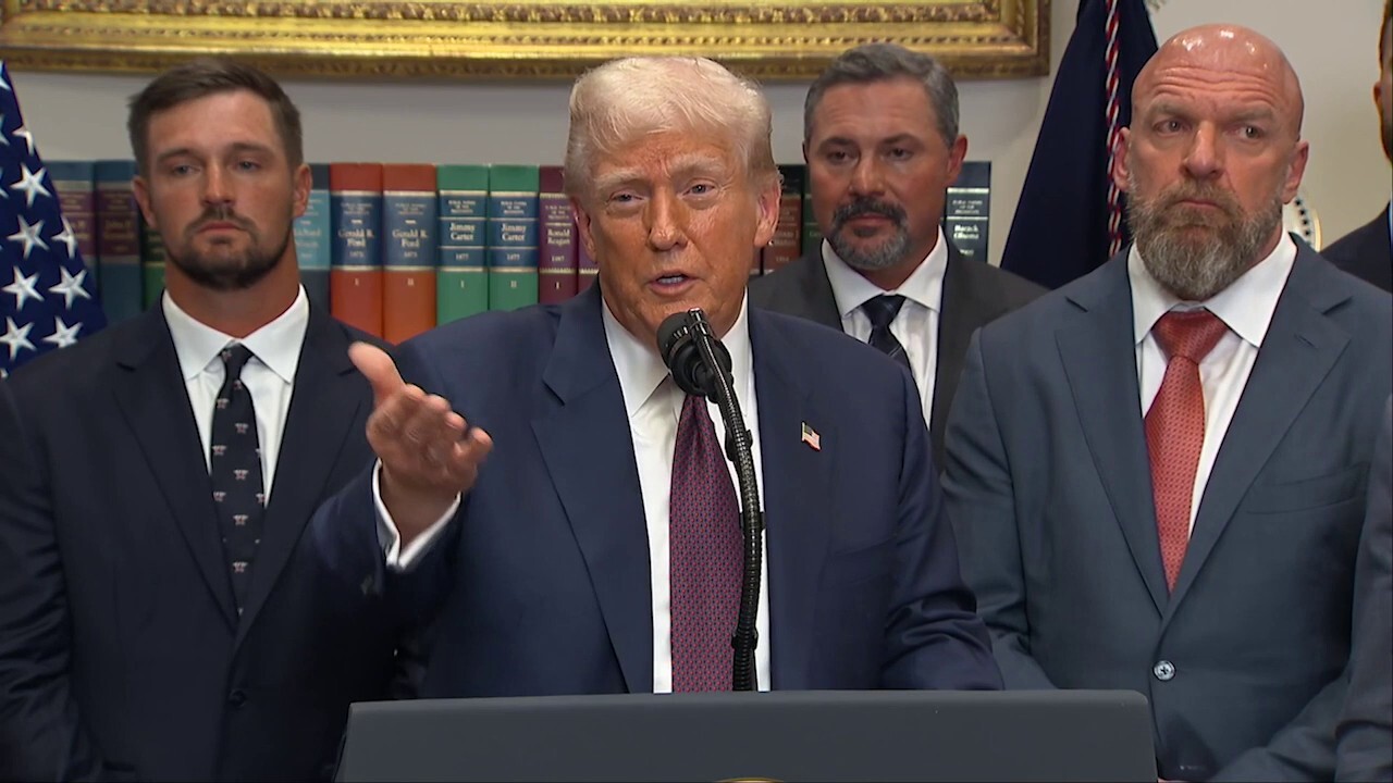 Trump blasts reporter over tariffs questions: 'Lunatics like you'
