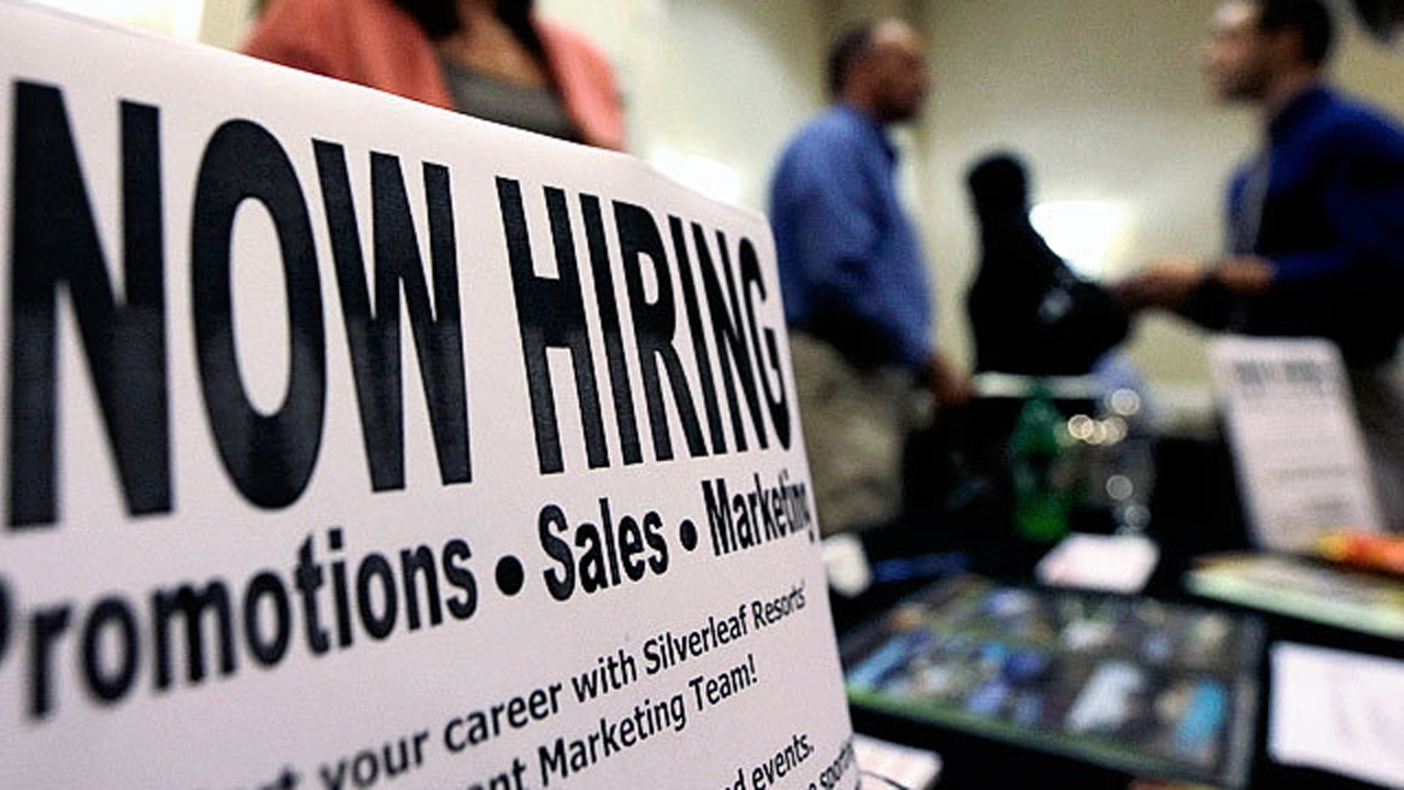 Report: 202,000 private sector jobs added in April