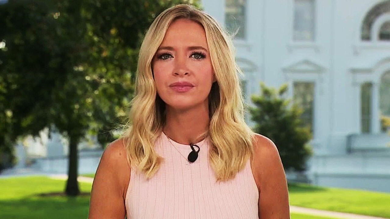 Kayleigh McEnany: I was blown away by Trump who called me after my mastectomy 