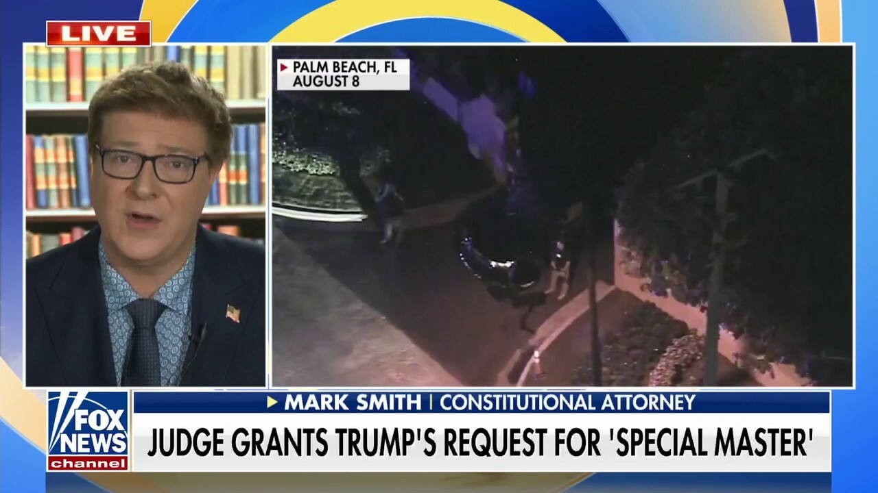 Constitutional attorney: Special master appointment a 'huge victory' for Trump