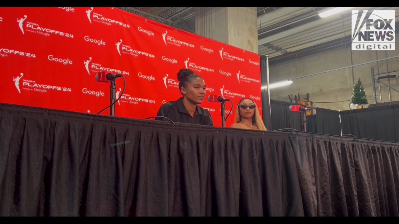 Sun star Alyssa Thomas, head coach Stephanie White speak on racism toward players