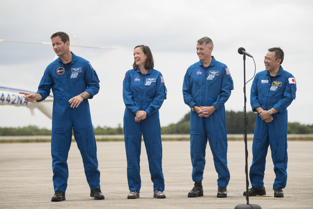 SpaceX, NASA astronauts aboard the Endeavour splashdown off the coast of Pensacola