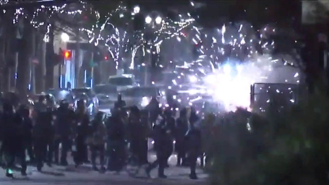 Portland declares riot as protests continue into new year