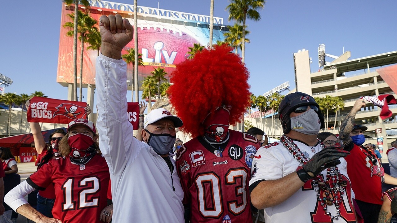 Actor Kevin Sorbo on Super Bowl restrictions amid coronavirus pandemic 