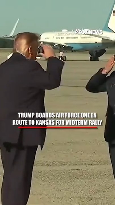 Trump en route to Kansas for midterm campaign