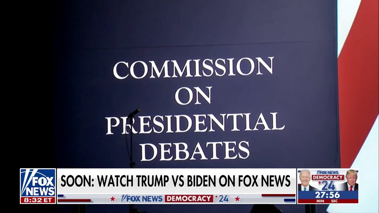 Why is the Commission on Presidential Debates not hosting tonight's debate?