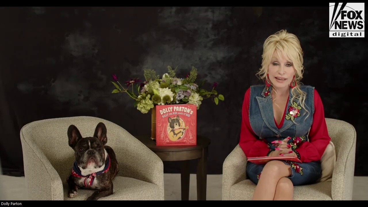Dolly Parton shares her thoughts on bullies