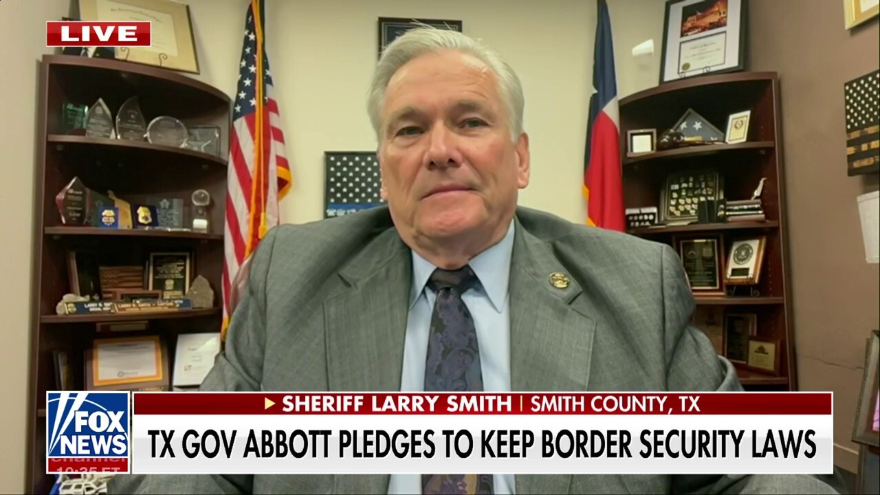 Texas sheriff: Border Patrol is being kept from doing their job