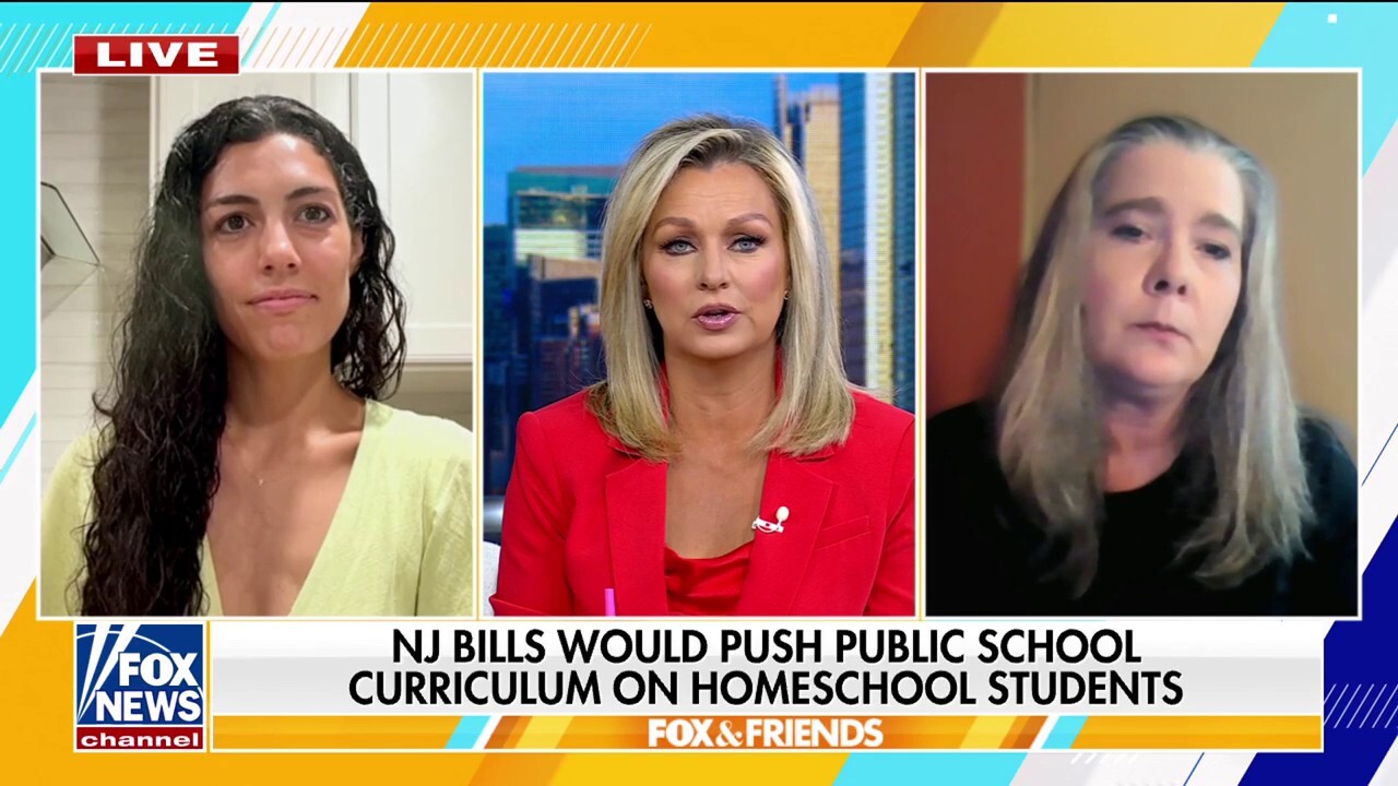 New blue state bill forces homeschool parents to share curriculum for state review