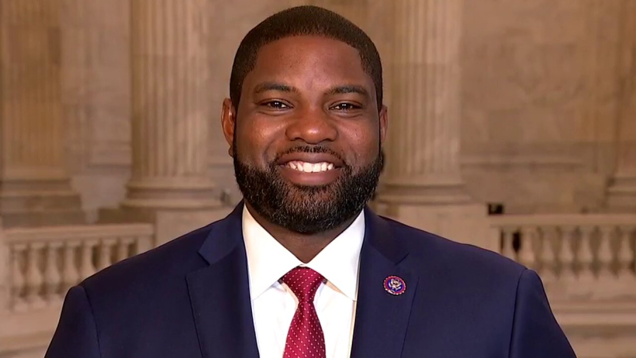 Rep. Byron Donalds details what he saw on trip to southern border