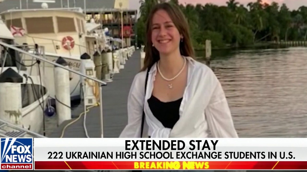 Ukrainian exchange students stranded by Putin's war