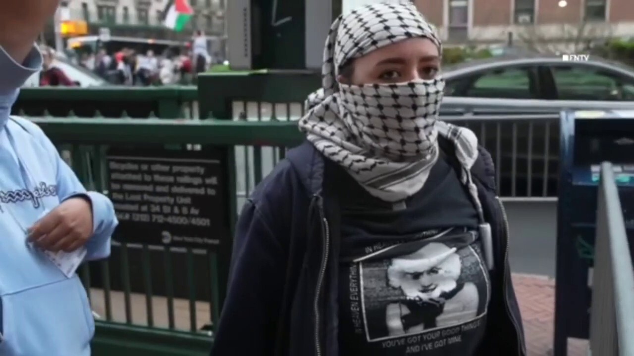 Aggressive Columbia University protester heard shouting 'We're all Hamas, pig!'