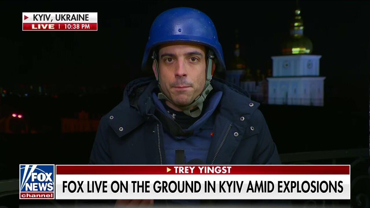 Air Raid Sirens Sound In Kyiv As Night Falls Fox News Video