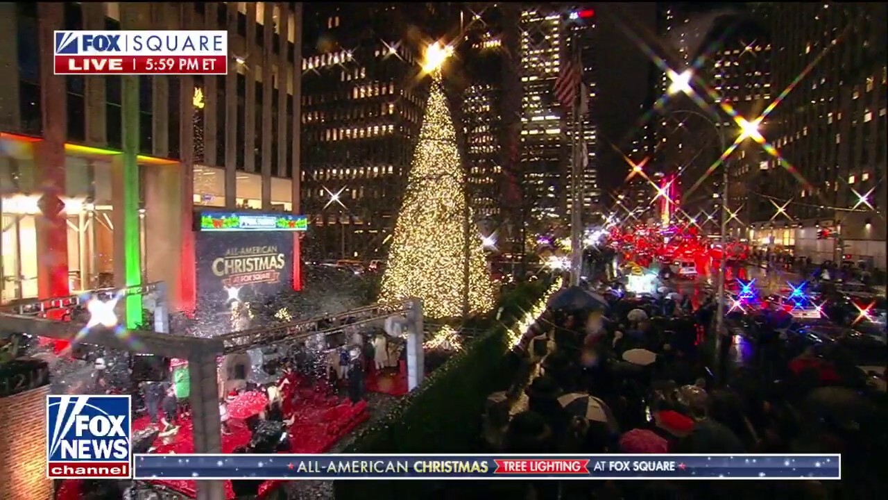  FOX News Media kicks off the holiday season with an ‘All-American Christmas Tree Lighting’ at Fox Square on 'The Five.'