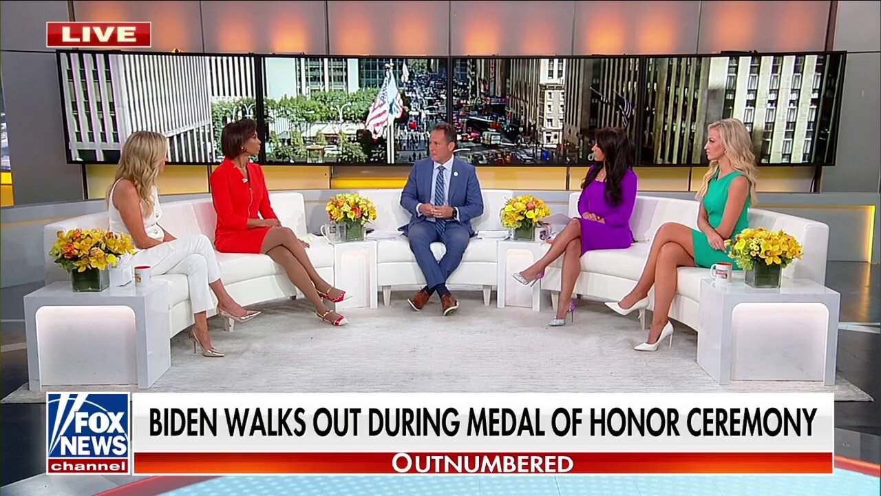 Biden walks out during Medal of Honor ceremony