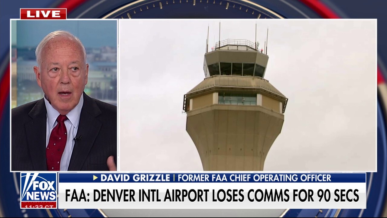 'It was the best technology of the 80's': Former FAA official calls for technology overhaul