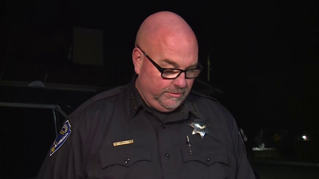 California Spirit Halloween store shooting leaves 1 dead, 6 wounded on eve of Halloween